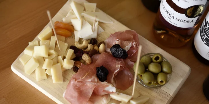 Profesionálna degustácia vín so someliérom spoločnosti WINE EXPERT