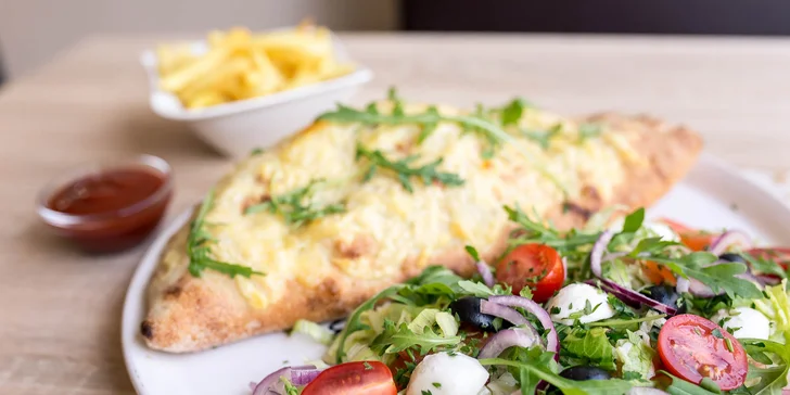 Gyros kapsa pre jedného alebo ako menu pre dvoch