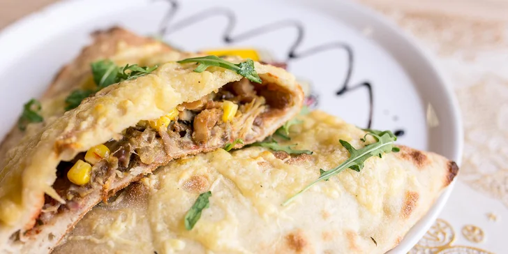 Gyros kapsa pre jedného alebo ako menu pre dvoch