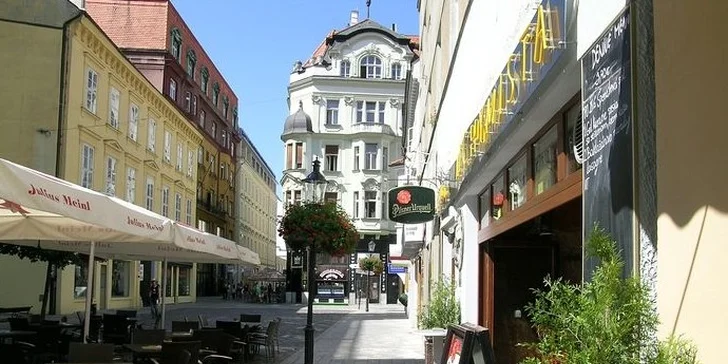 Káva a domáca štrúdľa