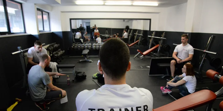 Mesačný program s trénerom pre fit postavu