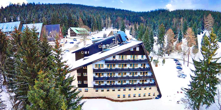Jeseň, zima či jar v modernom hoteli Pytloun Harrachov**** s wellness