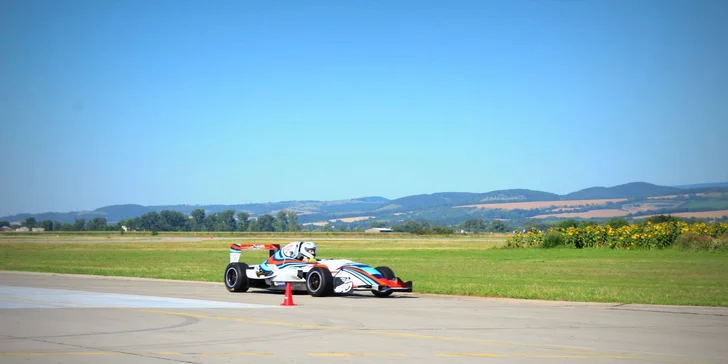 Exkluzívna jazda na formule Renault 2.0