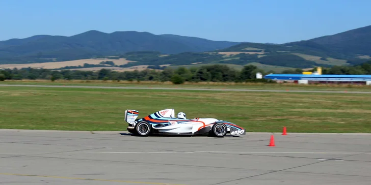 Exkluzívna jazda na formule Renault 2.0