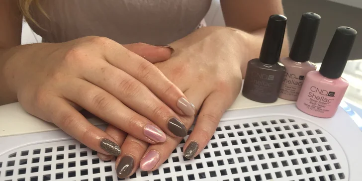 Klasická alebo japonská manikúra, alebo Shellac lakovanie
