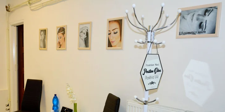 Ošetrenia pleti, formovanie a farbenie obočia či spoločenský make-up
