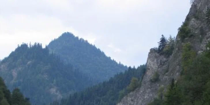 Splav rieky Dunajec alebo splav spolu s ubytovaním