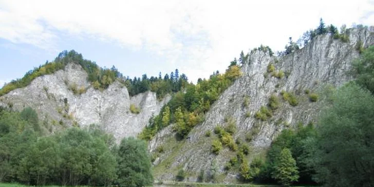 Splav rieky Dunajec alebo splav spolu s ubytovaním