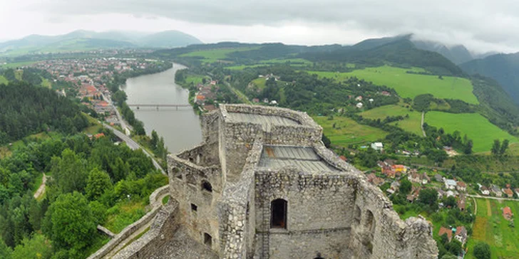 Luxus a romantika pre dvoch vo Ville Nečas****