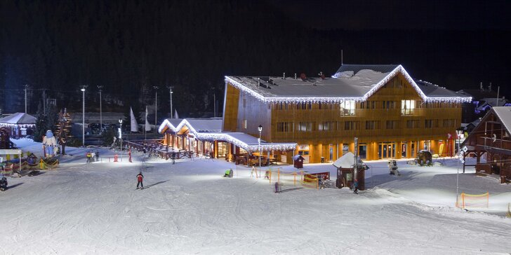 Lyžiarsky pobyt priamo v SKI stredisku Snowland Valča v nových apartmánoch s celodenými aj večernými skipasmi a množstvom atrakcií