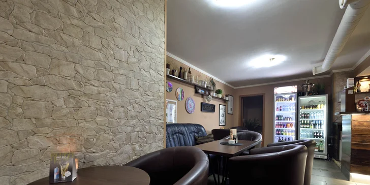Chutné malé občerstvenie v Cafe Bar Emócia