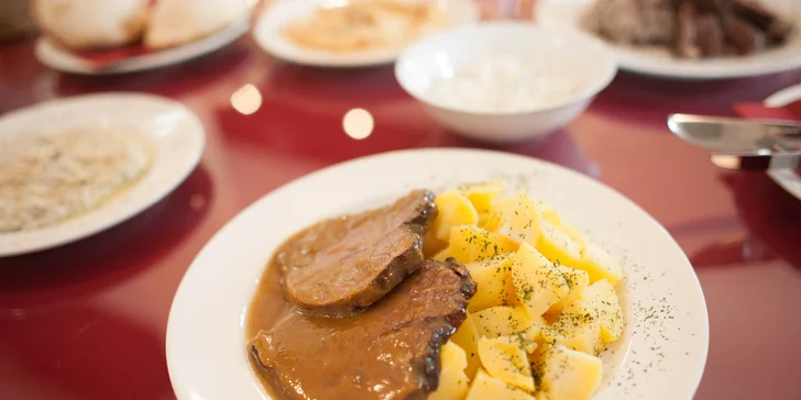 Tradičné arabské degustačné menu pre 2 osoby