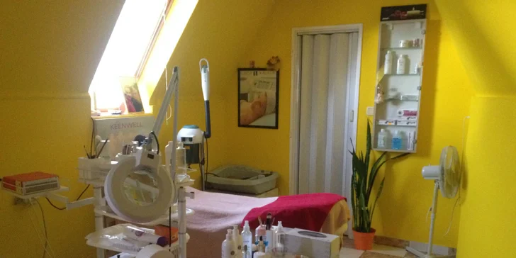 Hĺbkové čistenie pleti a hĺbkový chemický peeling v salóne Marta