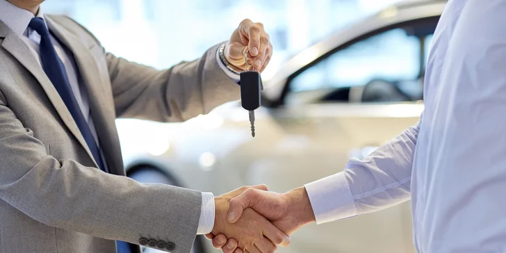Požičajte si auto a užívajte si ho celý deň!