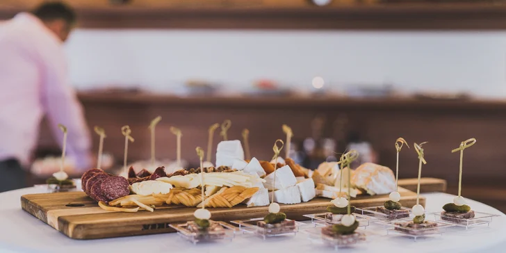 Romantika na lodi: wellness, večerný fish & grill bufet aj neobmedzené nápoje