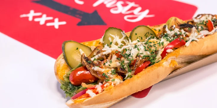Fantastický Nivus Prime Hot dog v Bistro Planet
