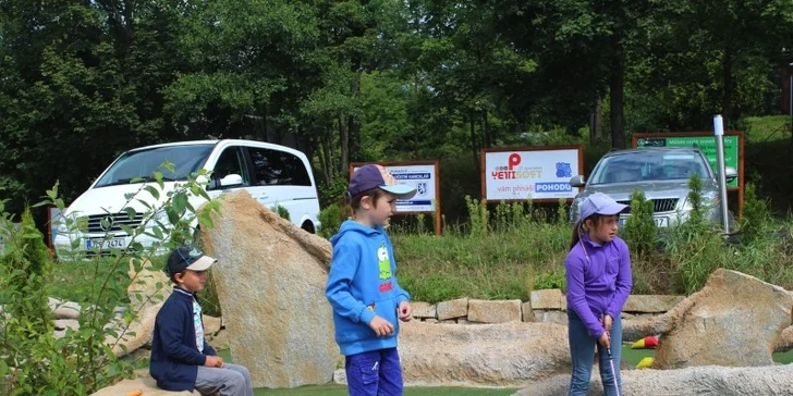 Pobyt v Penzionu Golf Ještěd s adventure golfom a polpenziou