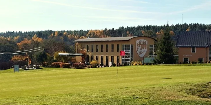 Pobyt v Penzionu Golf Ještěd s adventure golfom a polpenziou