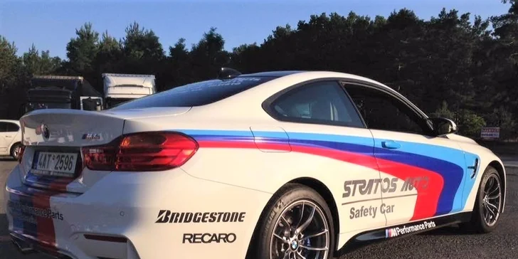 Adrenalínová jazda na okruhu Hradec Králové na luxusných autách Ferrari, Porsche, Aston Martin,McLaren, BMW alebo Lamborghini! Palivo v cene!