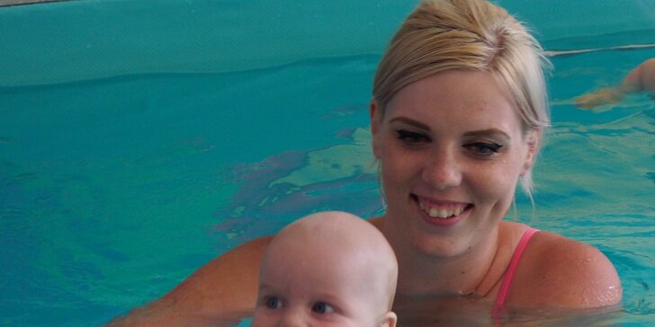 Kurz „plávania“ detí vo veku od 4 mesiacov až 3 rokov