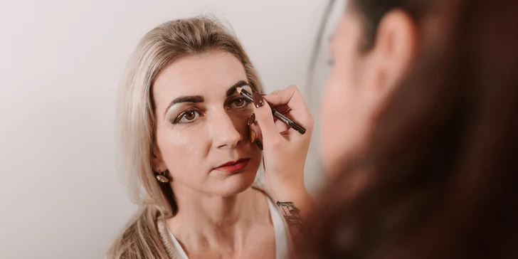 Večerné líčenie alebo aplikácia 3D rias