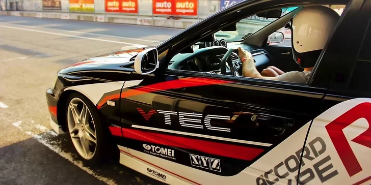 Dajte si až 3 kolečká na SLOVAKIARINGU v Honde Accord Type R