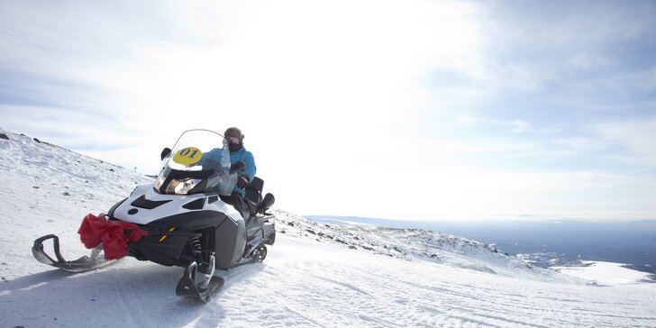 Adrenalín na snežných skútroch v nádhernom prostredí Nízkych Tatier