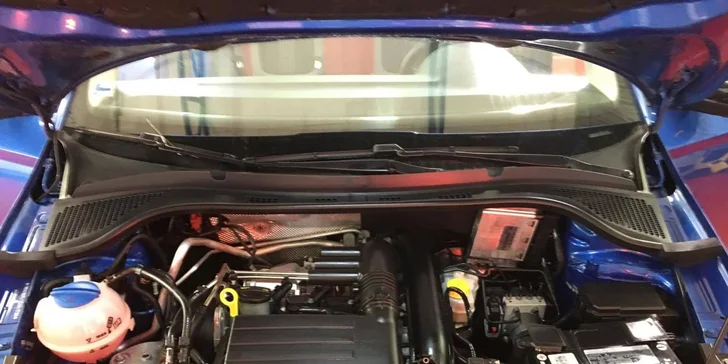 Komplexné čistiace služby pre vaše auto