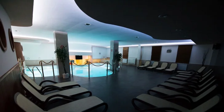 Počas troch víkendov vinárom: práca na vinici aj relax vo wellness pre dvoch