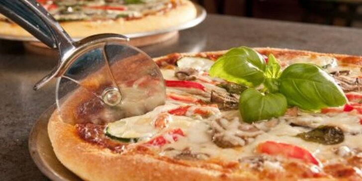1,79 eur za celú pizzu v Cukrárni - Pizzerii Natália! Slávna talianska pochúťka na tisíc spôsobov, so zľavou 55%!