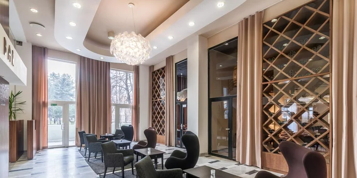 Novozrekonštruovaný Hotel Karpatia**** so skvelým wellness v centre mesta