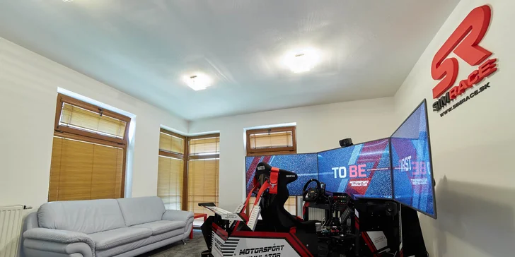Jazda na racing simulátore SIMRACE
