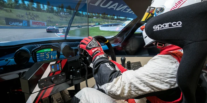 Jazda na racing simulátore SIMRACE