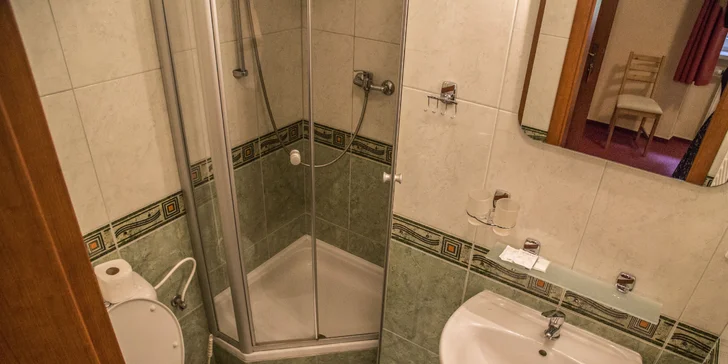 Relaxácia v Beskydách: Polpenzia, uvoľňujúce kúpele a neobmedzený wellness
