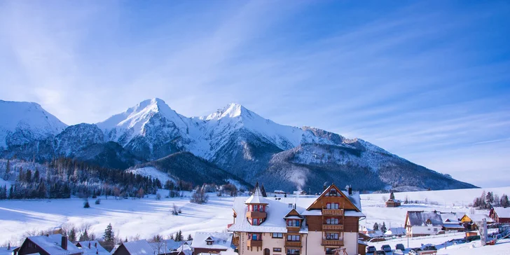 4-hodinový skipas do strediska Strachan SKI Centrum - nová lanovka!
