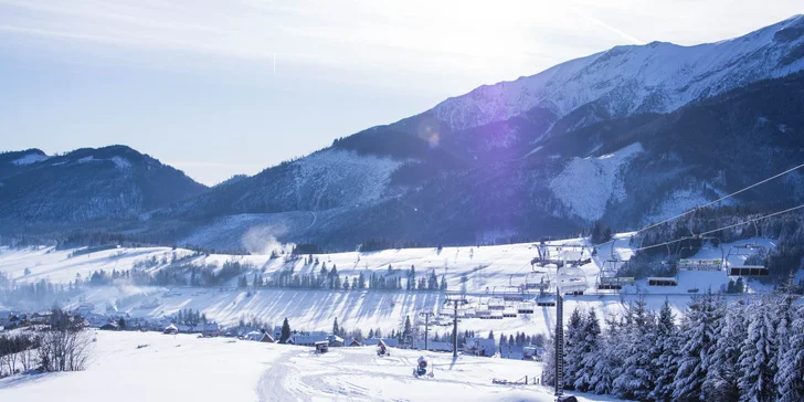 4-hodinový skipas do strediska Strachan SKI Centrum - nová lanovka!