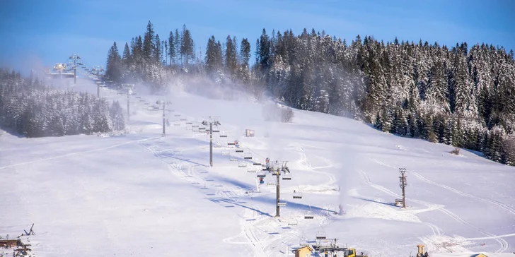 4-hodinový skipas do strediska Strachan SKI Centrum - nová lanovka!