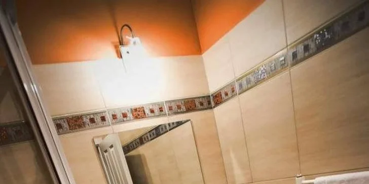 Spoznajte krásy Českého Krumlova: pobyt s raňajkami a privátnym wellness pre 2 alebo rodinu