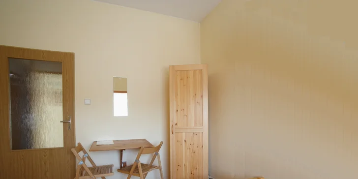Objavte kúzlo zimnej Prahy: apartmán blízko centra pre pár alebo rodinu