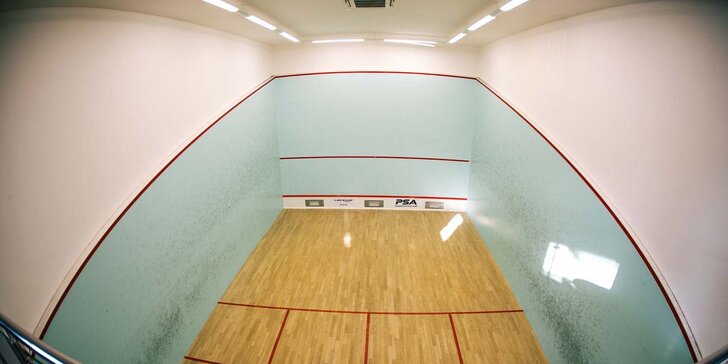10-vstupová permanentka na squash alebo stolný tenis pre dve osoby