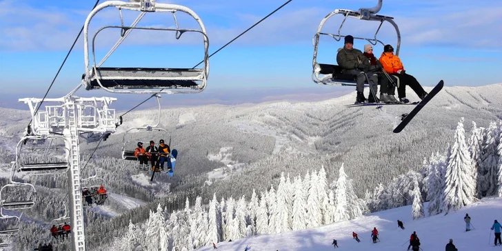 Rodinný lyžiarsky pobyt v novom penzióne Jägermeister s fínskou saunou, vyhrievanou kaďou iba 2 km od SKi strediska Veľká Rača
