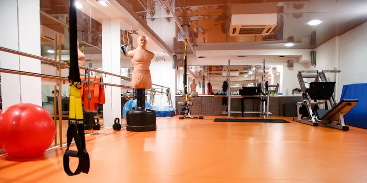 Skupinové cvičenia vo Fanygym - jednorazový vstup i permanentka