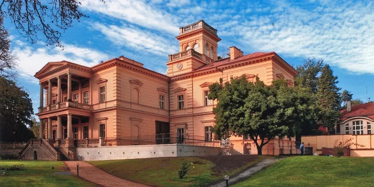Historická vila v Prahe: možnosť romantickej večere aj prehliadky hradu