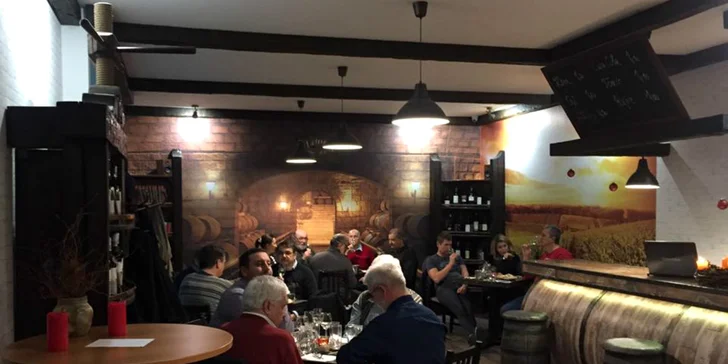 Ochutnávka vín vo vinotéke Weineck