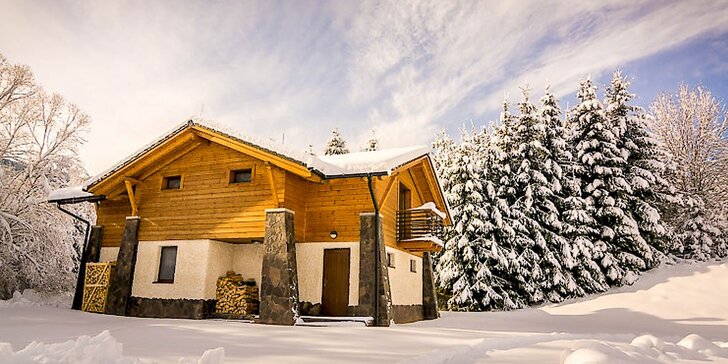 Dovolenka pre 4 až 6 osôb v nadštandardne vybavených horských domoch v prekrásnom prírodnom prostredí Nízkych Tatier