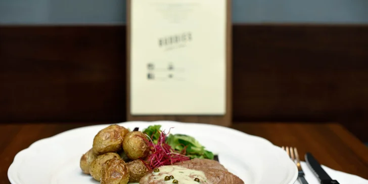 Flank steak s pečenými baby zemiakmi