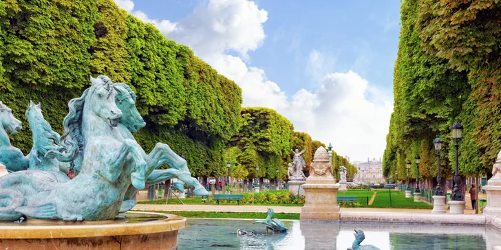 Romantický Paríž, umenie Montmartre, La Défense a Versailles
