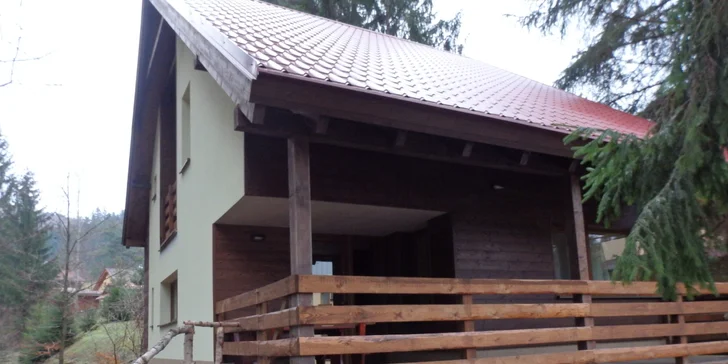 Skvelý pobyt v horách na Chate Čertovka so vstupom do bazénov