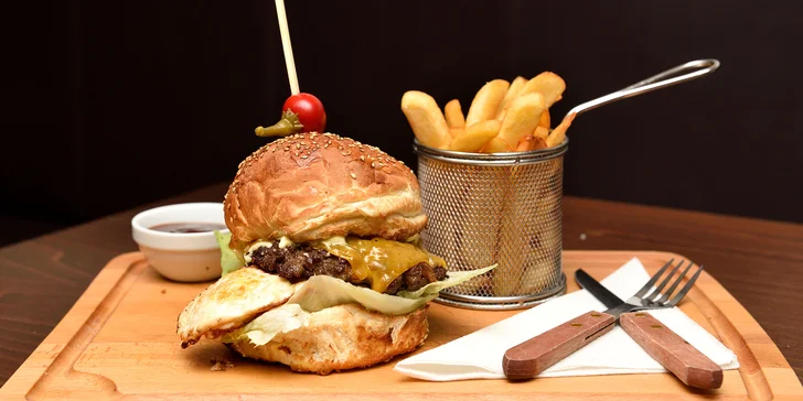 Kačací, kurací, hovädzí či vegetariánsky burger