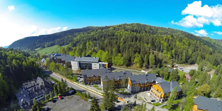 Rozprávkový oddych v hoteli Czarny Potok Resort Spa & Conference****